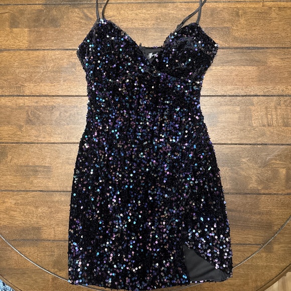 Black Velvet Sequin Mini Dress Size Small - Picture 1 of 3